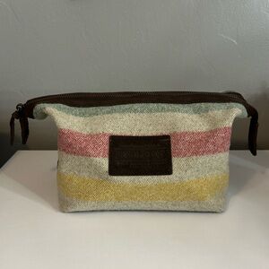 Pendleton make up bag
